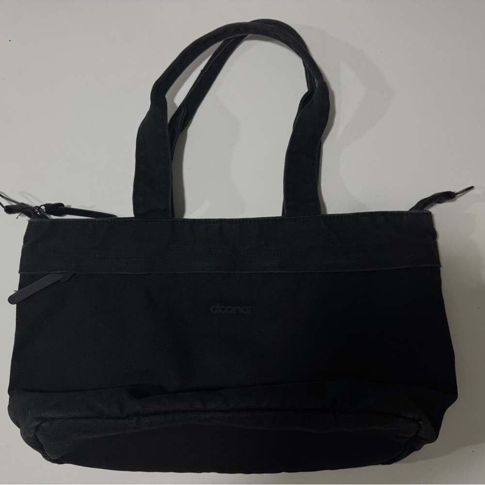 Doona Essentials Diaper Tote Bag - Black